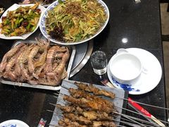 -瑞杰烧烤店·24小时营业(山东路店)