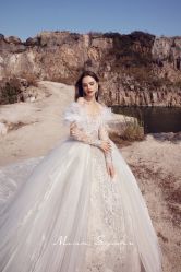 -Renee芮亦婚纱(原丽莎)