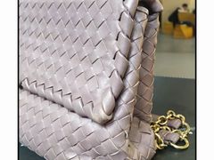 -爱革·洗衣改衣·洗鞋修鞋·洗包修包·奢侈品护理(宝地广场店)