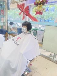 -阿兵荣辉美容理发有限公司