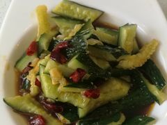 -张大师鸭爪爪特色干锅(南湖店)