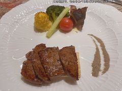 薄片菲力牛排-香樟花园法式铁板烧(恒隆广场店)