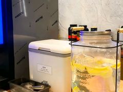 -普拉达游泳健身(水湾1979店)