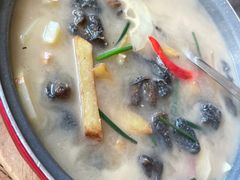 -云之南(八里庄店)