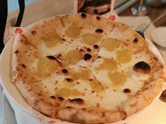 -春树下·树屋花房西餐厅(罍街AS1980店)