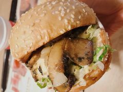 -The Habit Burger Grill 哈比特汉堡(复兴soho店)