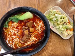-李先生牛肉面大王(上海站南广场店)