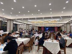 大堂-怡园饭店-餐厅(四望亭店)