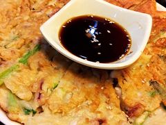 葱丝海鲜饼-火炉情韩国料理店(古田路店)