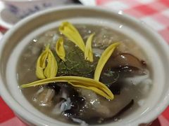 -龙桥私厨·姜花菊花过桥鱼·顺德菜(容桂店)