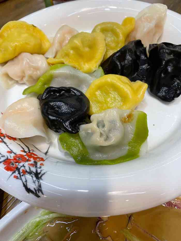 小平岛开海水饺(市府广场店)-"它家店面挺多的,经常去的是市府店,装修