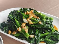 -鲤鱼塘农家山庄