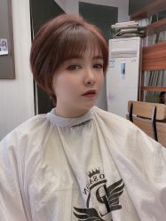 -迪罗造型•潮色接发