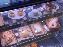 -LAVAZZA拉瓦萨咖啡(中航城君尚购物中心店)