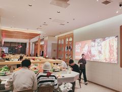 -龍歌自助小火锅(市南金茂湾店)