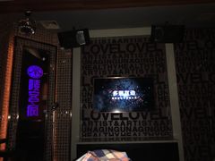 -唛客疯量贩式KTV(金飞达广场店)