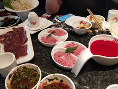 -井格重庆火锅(临平银泰城店)