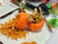 -刘姐啤酒鱼民族演艺餐厅(西街总店)