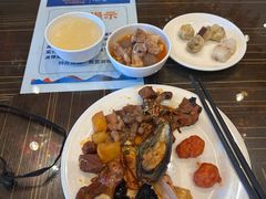 -七彩云南古滇温泉山庄