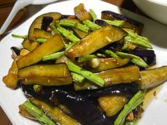 豆角烧茄子-久久湖北菜