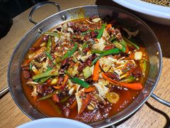 鲜椒猪黄喉-胡马八破·川菜小馆(高新万达店)