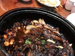 -那家老院子东北菜·饺子·小鸡炖蘑菇(艳华街店)