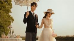 -易摄影婚纱摄影工作室
