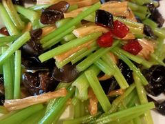 -老牌坊鲁菜名店(美莲广场店)
