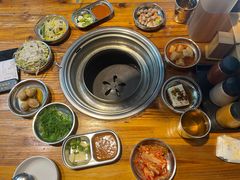 -韩国明洞碳烤肉(常平店)