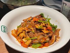 -费大厨辣椒炒肉(吉联MALL店)