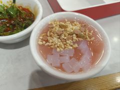 -鲁员外地锅鸡地锅鱼(古墩路店)