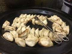 -黄阿姨锅贴大王(万航渡路店)