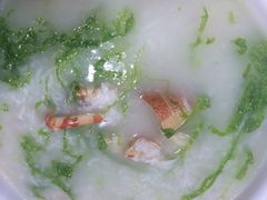 -顺峰渔港中国人的餐厅