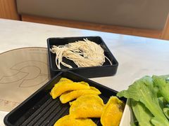 -呷哺呷哺 黄金牧场 (中发百旺店)