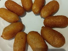 -新颐园本帮江浙菜·红烧猪手煨鲍鱼·红烧肉(顾村公园电台路店)