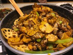 招牌干锅牛蛙-蛙蛙叫干锅年代(簋街总店)