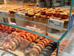 -HOT CRUSH趁热集合·现烤面包(环球港店)