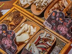 -芸山季·云南山珍菌火锅(人民广场来福士店)