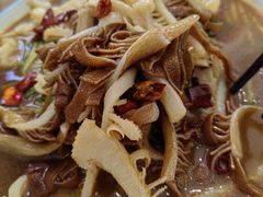 -火娃菜馆(新岭花园1期店)