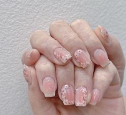 -斯馨·健康美甲美睫