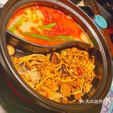 边涮肉边喝汤的火锅店