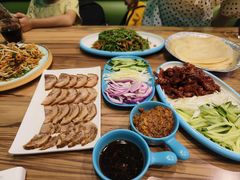 -合合春饼·酱骨·东北菜(潘家园店)