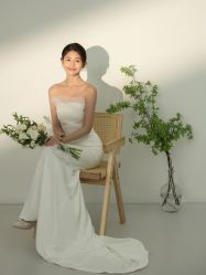 -樱花婚纱摄影