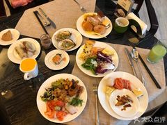 -东方红海鲜百汇(国际大厦店)