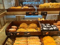 -小飞象面包公社(珠江路金鹰店)