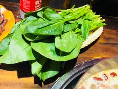 -乐山串串香老火锅(鼓楼店)