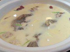 -鱼痴渔醉·食鲜集(月亮湾店)