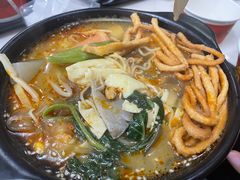 -锅神麻辣烫
