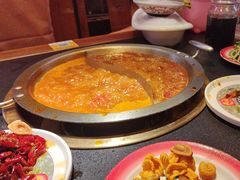 -沸炉重庆老火锅(军事博物馆店)