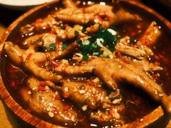 糯叽叽香辣鸡爪-乐乐大排档·30年老字号(浙江路店)